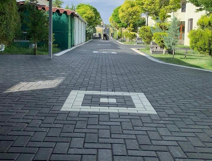 Kilit taşı parke yol